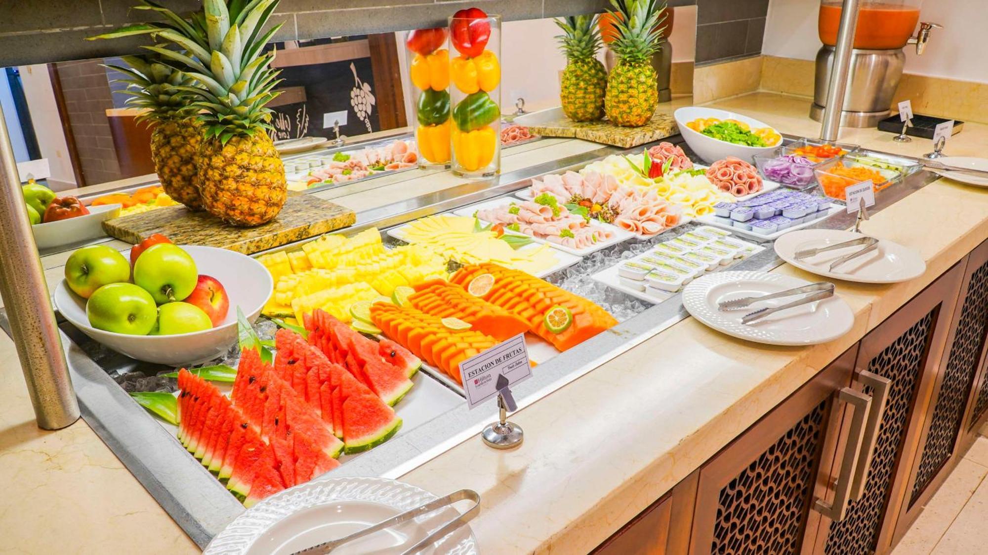 Hilton Garden Inn Panama City Downtown, Panama Экстерьер фото