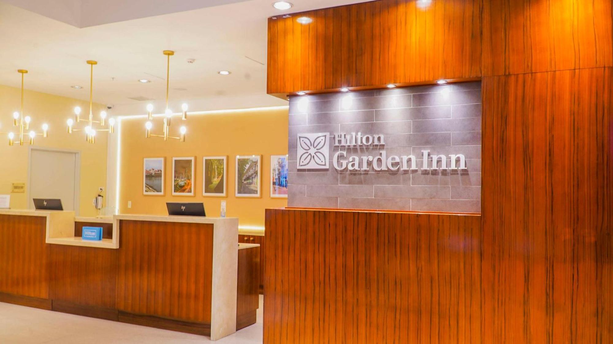 Hilton Garden Inn Panama City Downtown, Panama Экстерьер фото