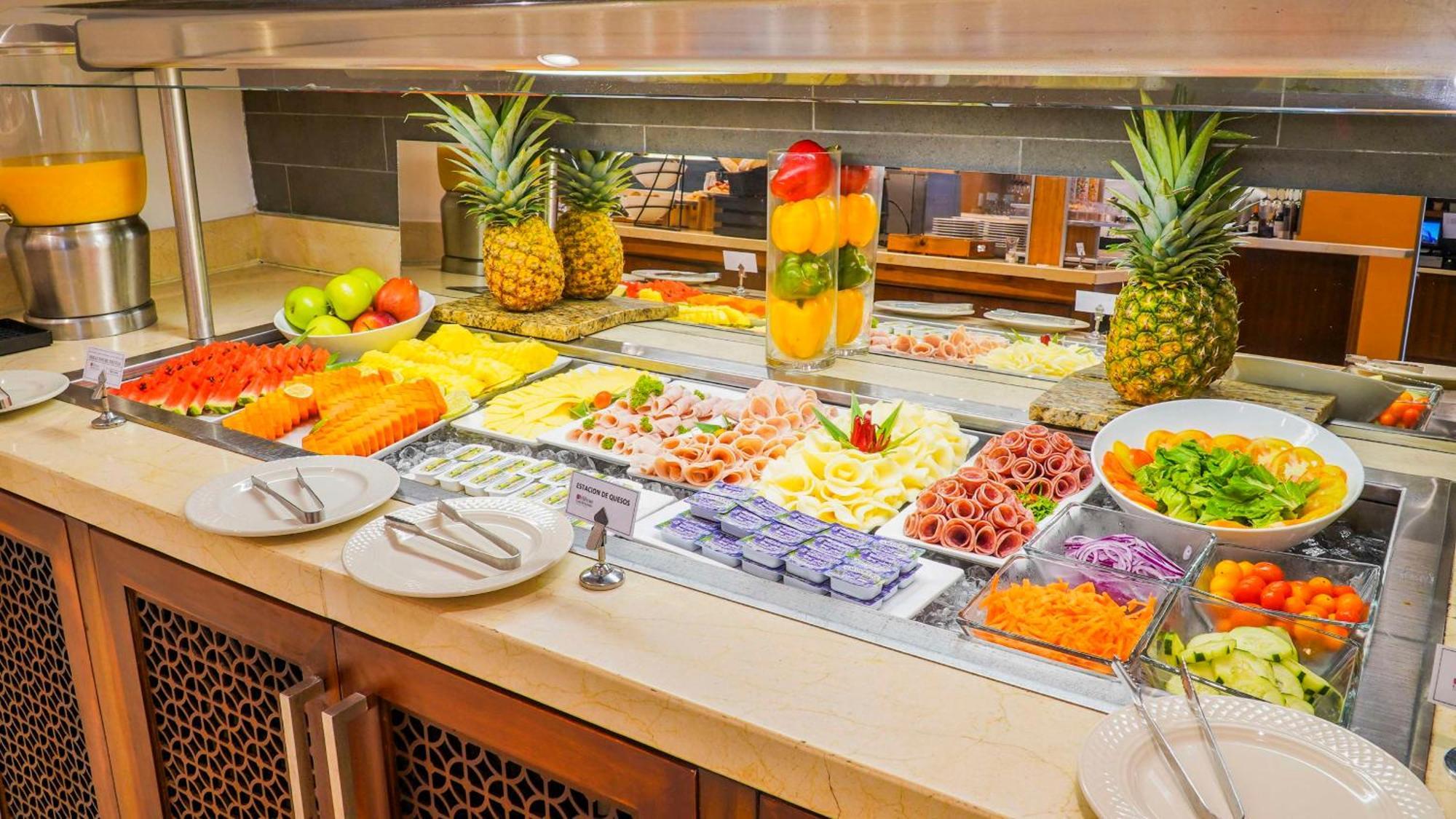 Hilton Garden Inn Panama City Downtown, Panama Экстерьер фото