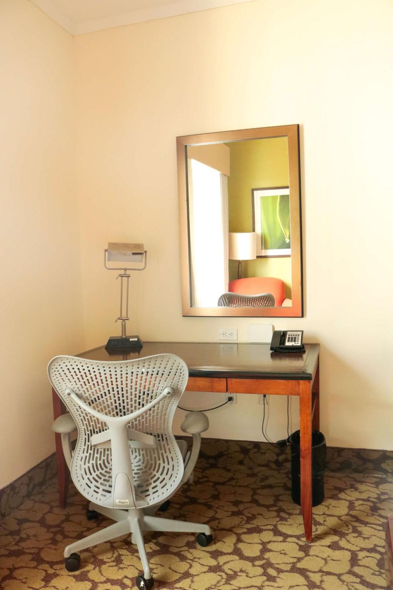 Hilton Garden Inn Panama City Downtown, Panama Экстерьер фото