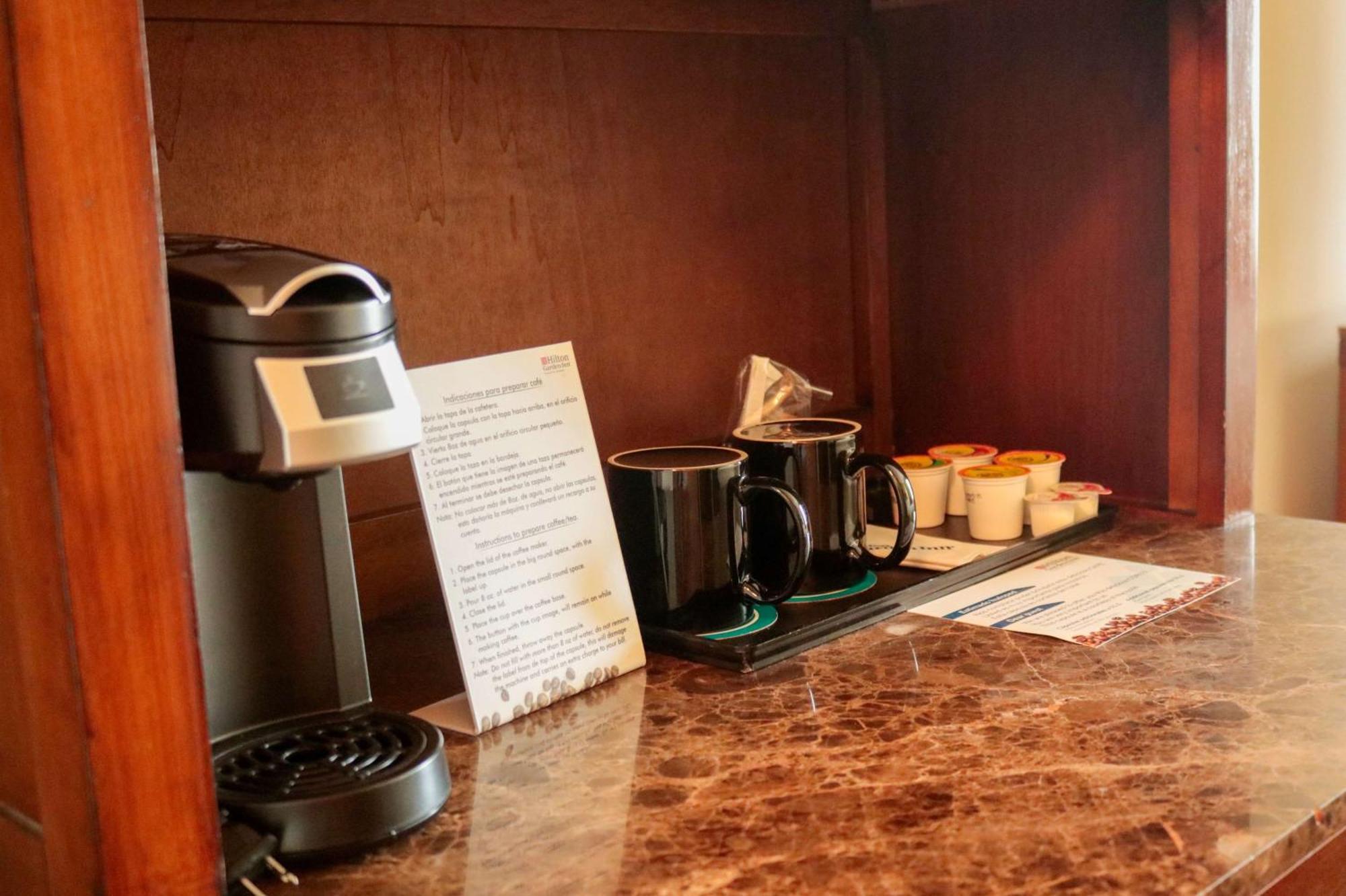 Hilton Garden Inn Panama City Downtown, Panama Экстерьер фото