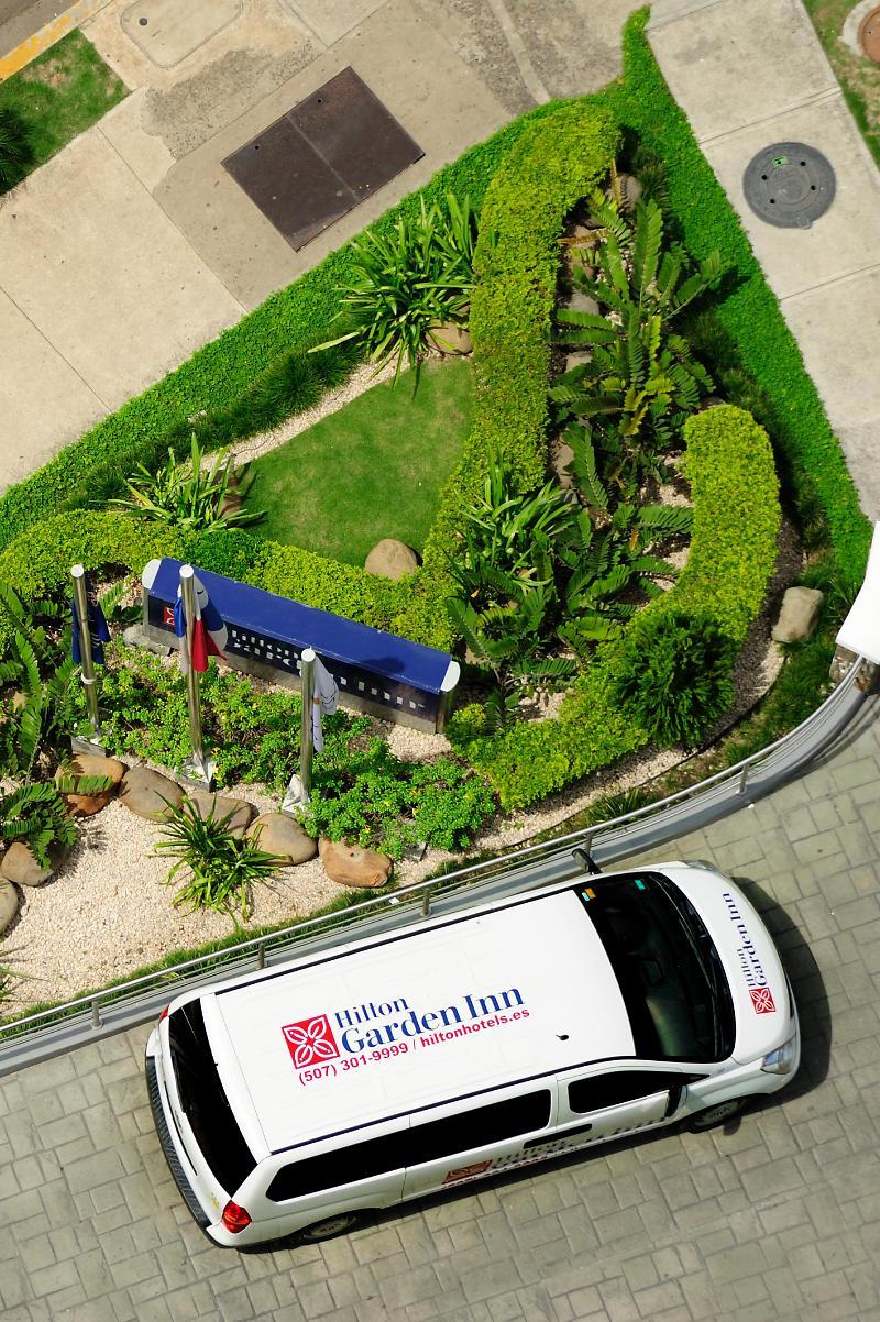 Hilton Garden Inn Panama City Downtown, Panama Экстерьер фото
